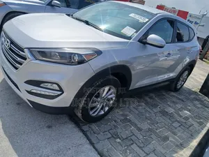 Hyundai Tucson 2019 Silver