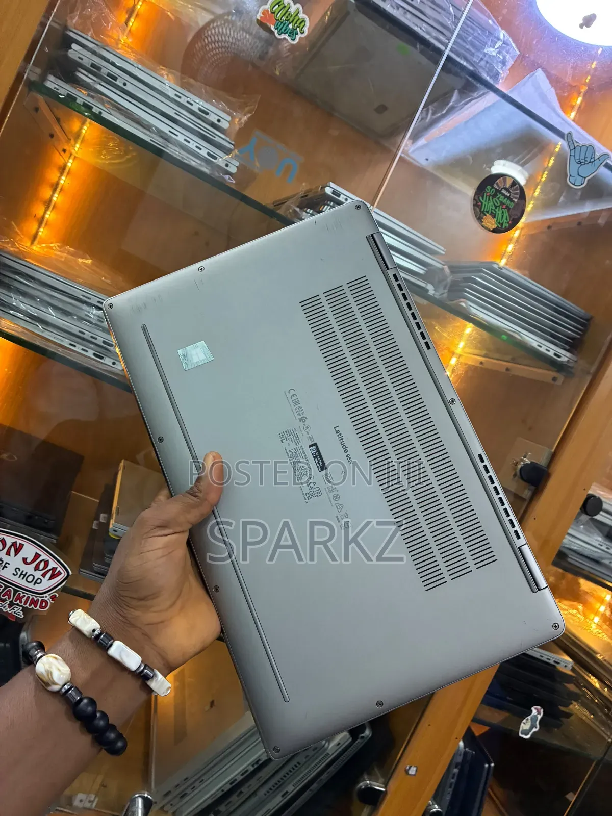 Laptop Dell Latitude 9520 16GB Intel Core i7 SSD 256GB