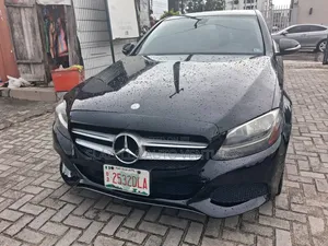 Mercedes-Benz C300 2015 Black