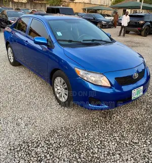 Toyota Corolla LE 4dr Sedan (1.8L 4cyl 4A) 2010 Blue