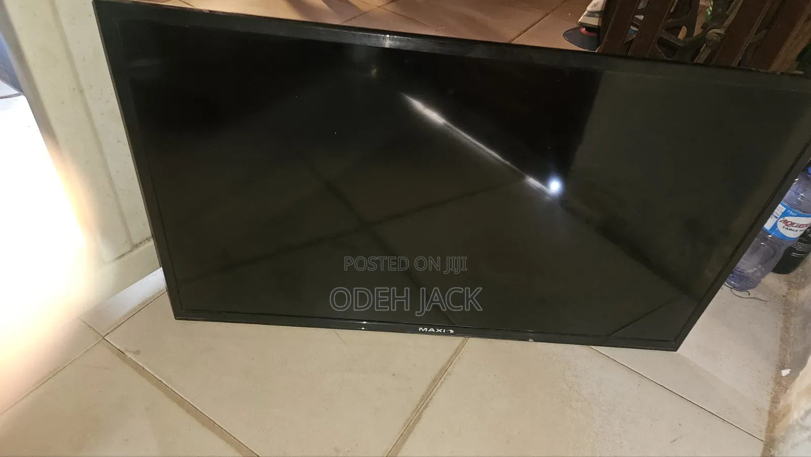 Maxi Television