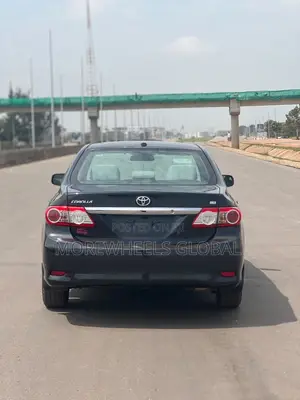 Toyota Corolla L 4dr Sedan (1.8L 4cyl 5M) 2012 Black