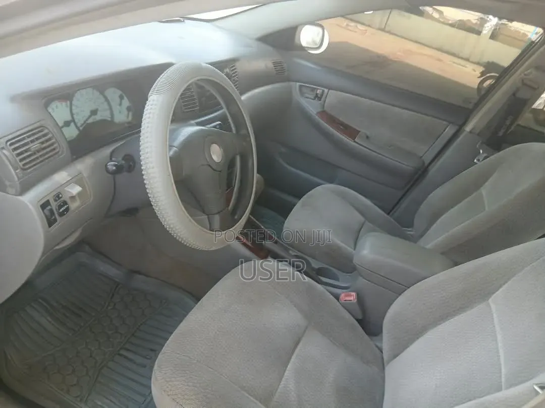 Toyota Corolla 2004 Black