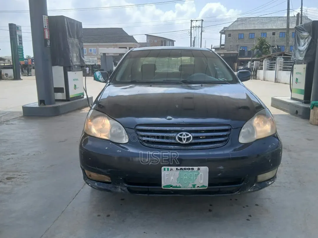 Toyota Corolla 2004 Black