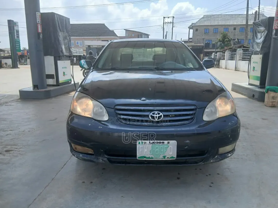 Toyota Corolla 2004 Black