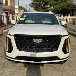Cadillac Escalade Platinum Luxury 2026 White