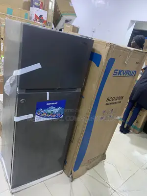 Skyrun BCD-200K 200L Top Freezer Kitchen Fridge