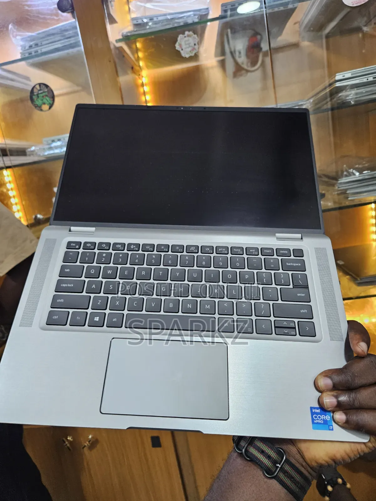 Laptop Dell Latitude 9520 16GB Intel Core i7 SSD 256GB