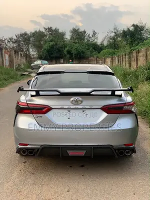 Toyota Camry XSE (2.5L 4cyl 8A) 2019 Silver
