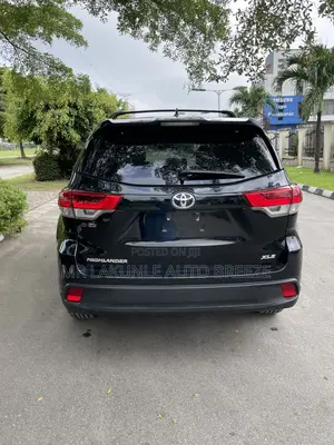 Toyota Highlander 2018 Black