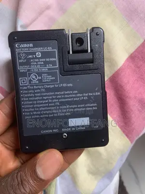 Canon Battery and Battery Charger Lc-E5