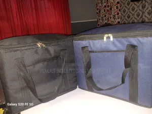 Upgraded Insulated Cooler Bag – Durable & Spacious