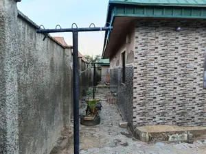 3bdrm Bungalow in Minna for sale