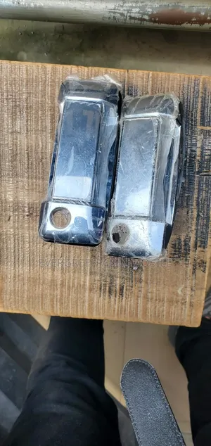 Outer Handle Hummer Bus Available for Sale