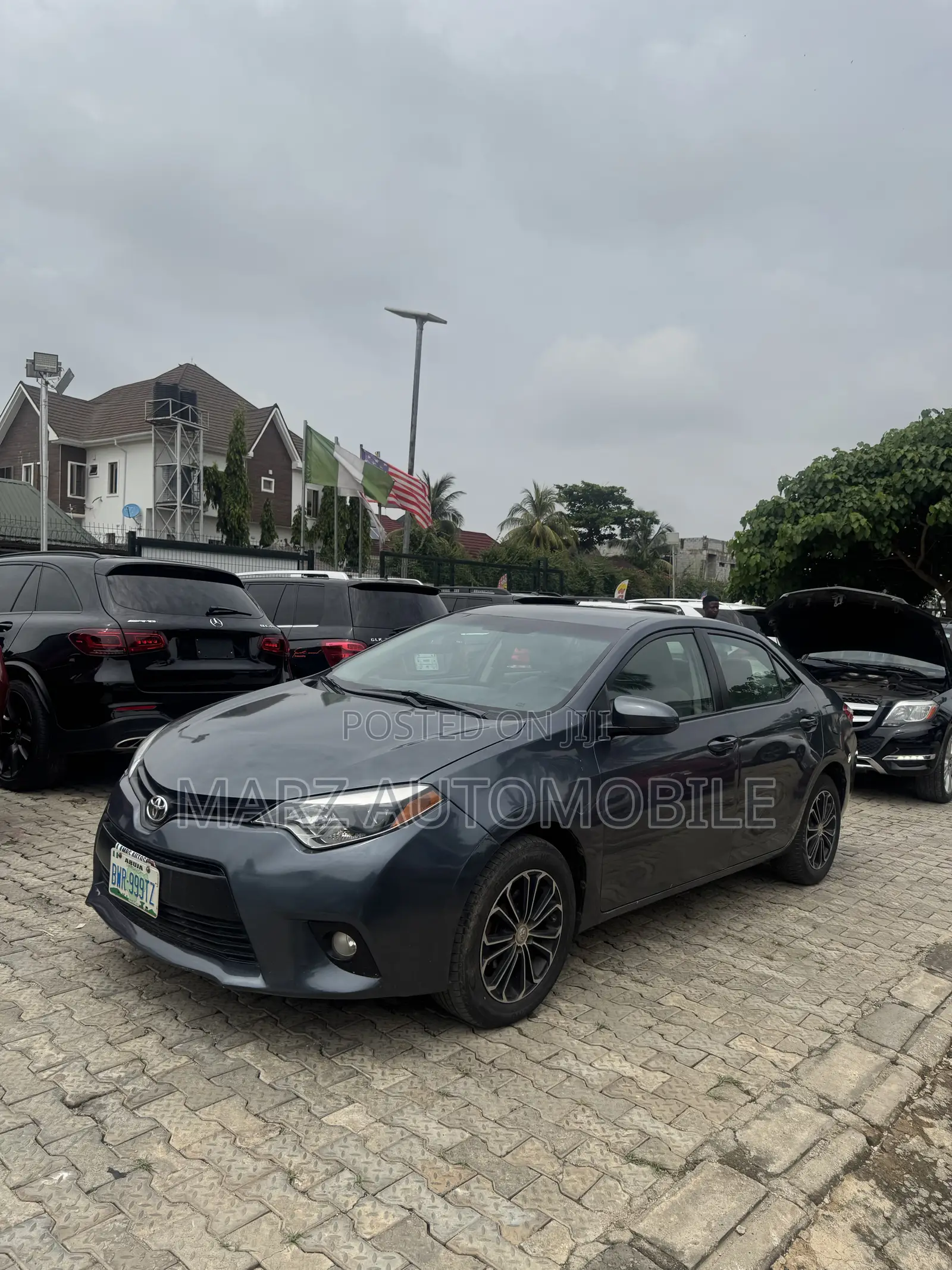 Toyota Corolla 2017 Gray