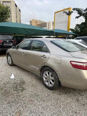 Toyota Camry LE 4dr Sedan (2.4L 4cyl 5A) 2008 Gold
