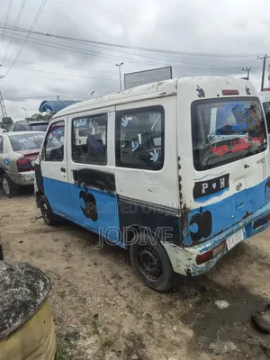 Daihatsu Hijet 2010 White