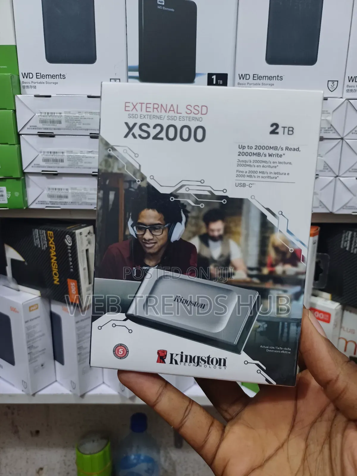 Kingston XS2000 2TB High-Speed External Portable SSD - 2000mb/S