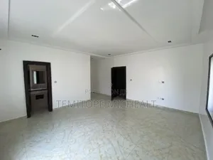 4bdrm Townhouse / Terrace in Kado Close To for rent