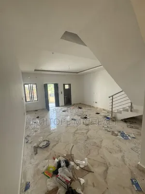 4bdrm Townhouse / Terrace in Kado Close To for rent