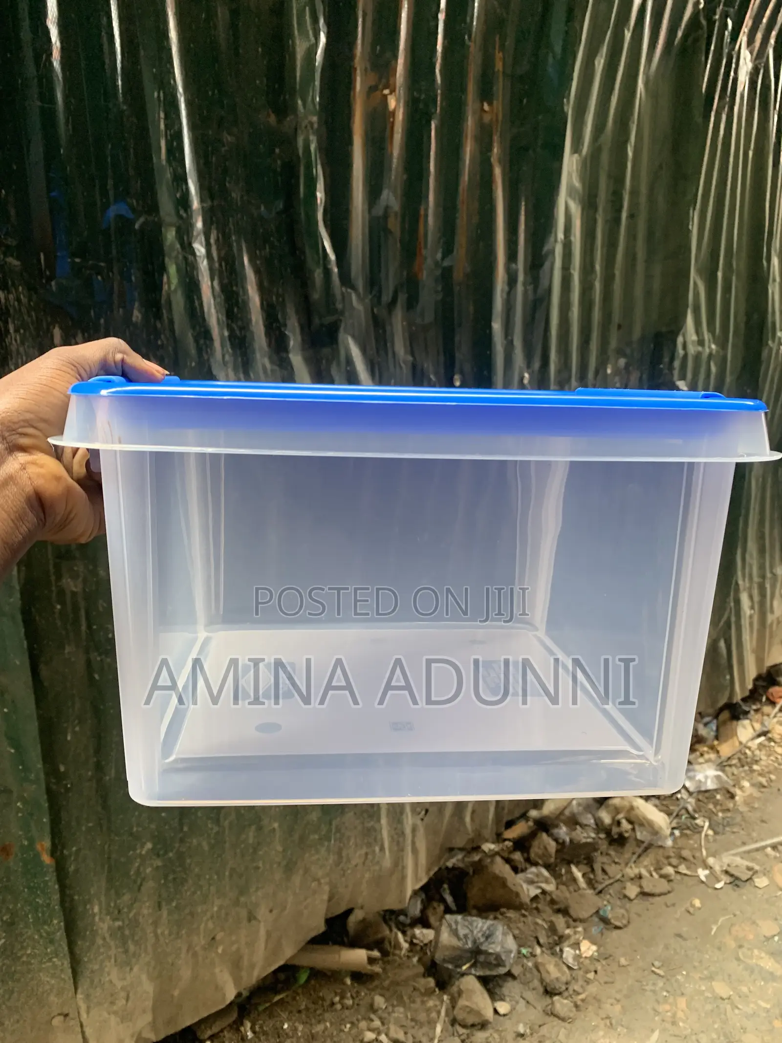 Title: Transparent Plastic Storage Box With Lid and Locking Handles