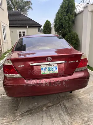 Toyota Camry 2005 Red