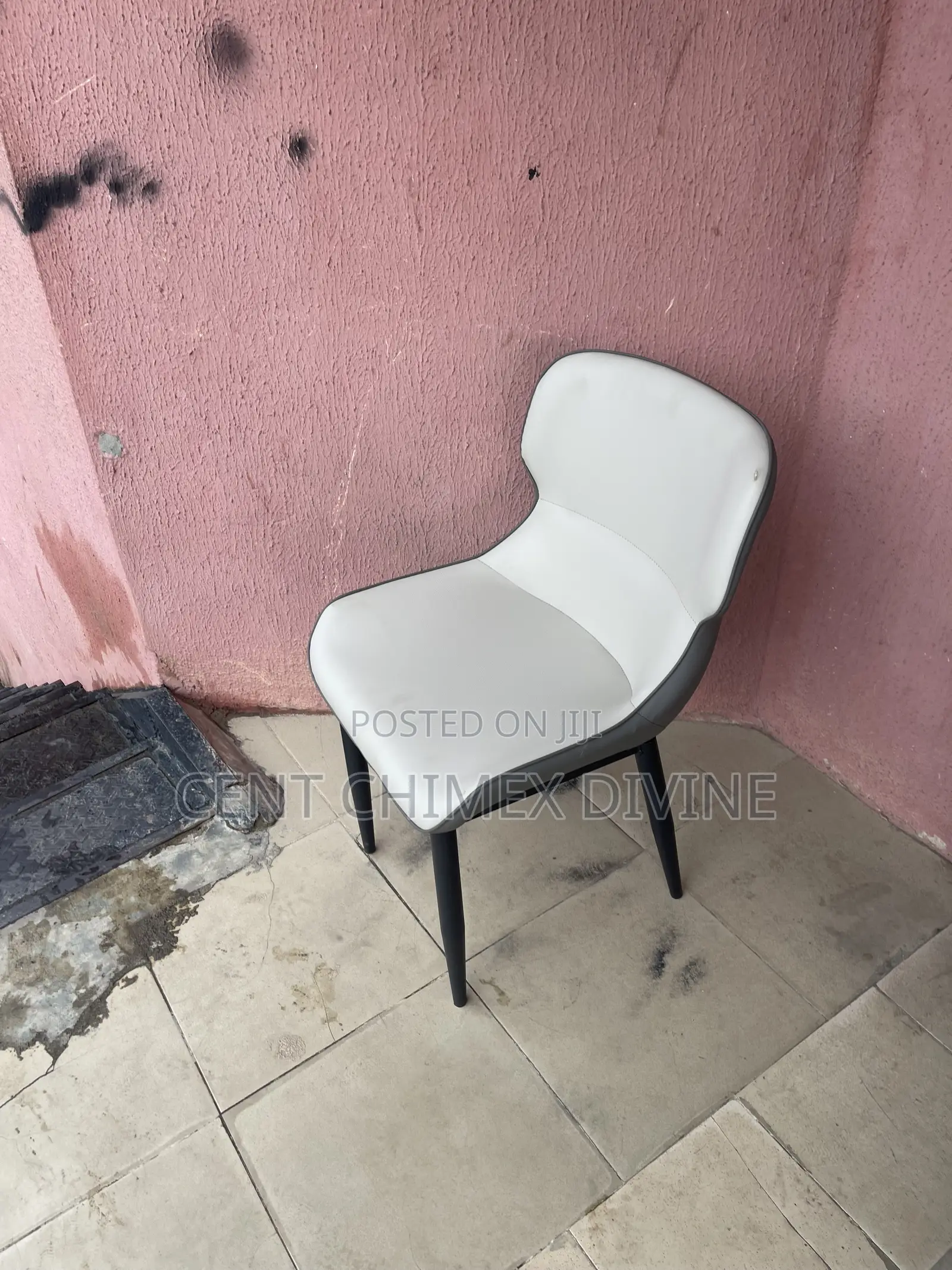 Stable Restaurant/Dining Chairs