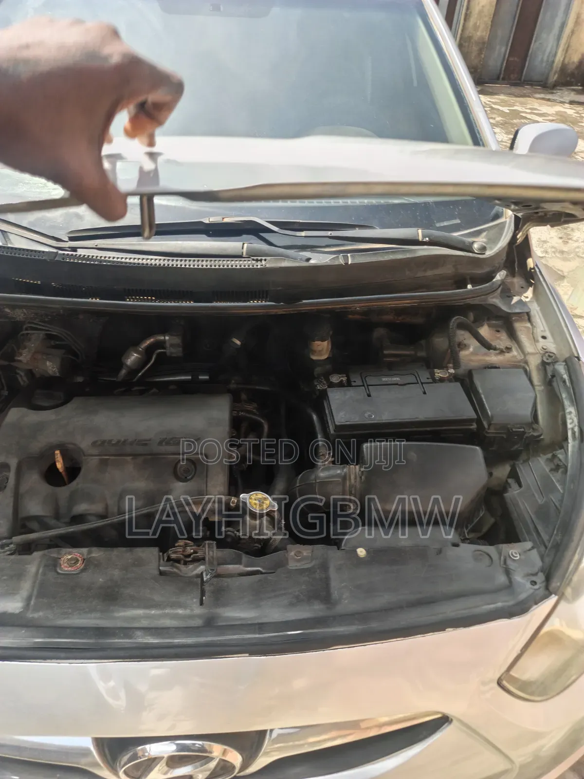 Hyundai Accent 2013 Silver