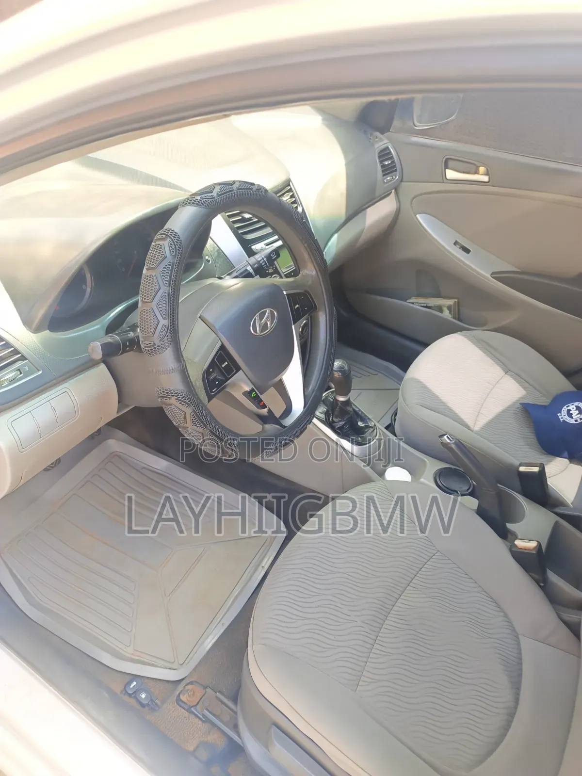 Hyundai Accent 2013 Silver