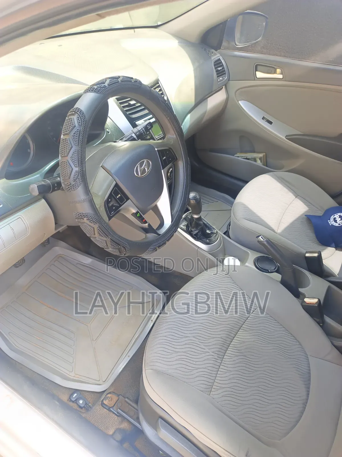Hyundai Accent 2013 Silver