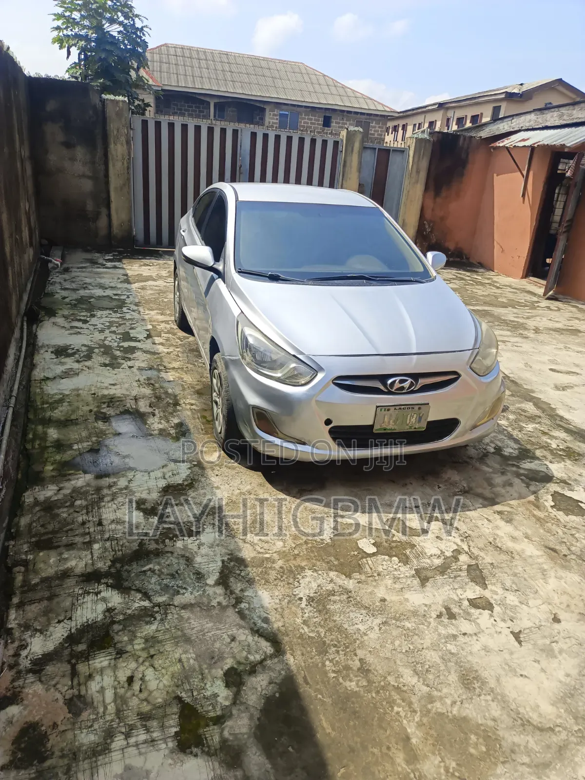 Hyundai Accent 2013 Silver