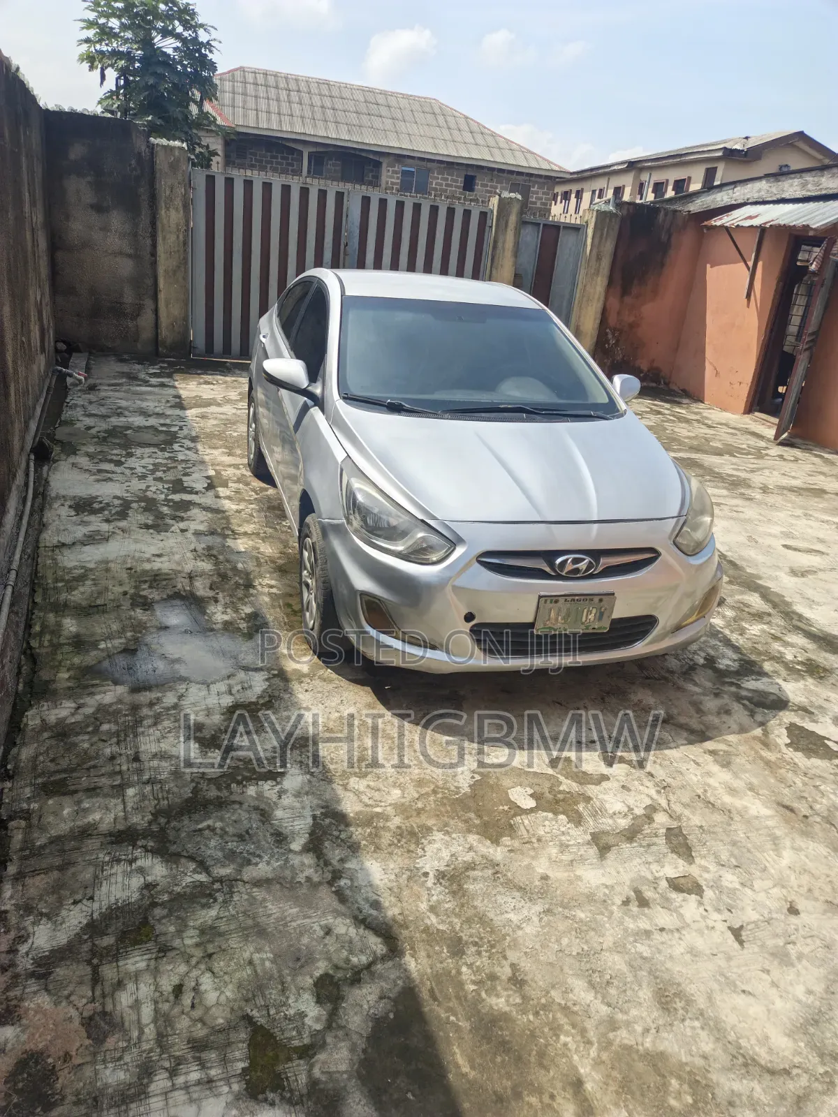 Hyundai Accent 2013 Silver