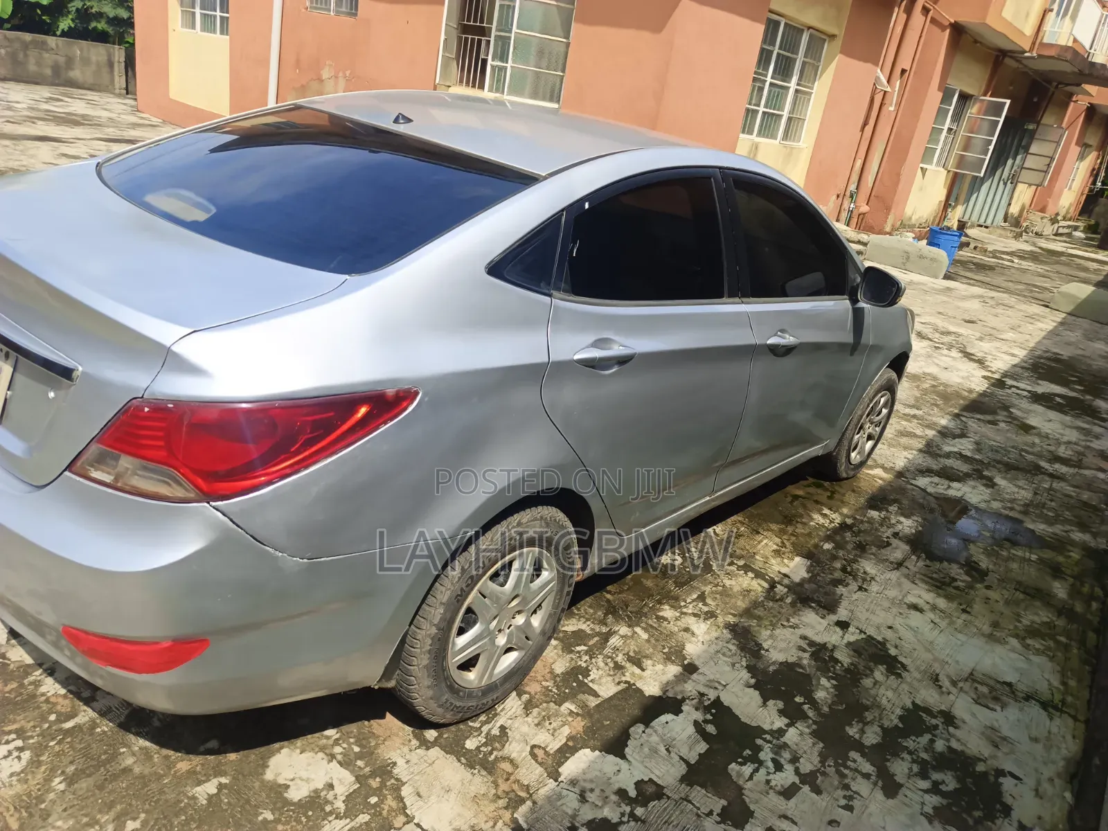 Hyundai Accent 2013 Silver