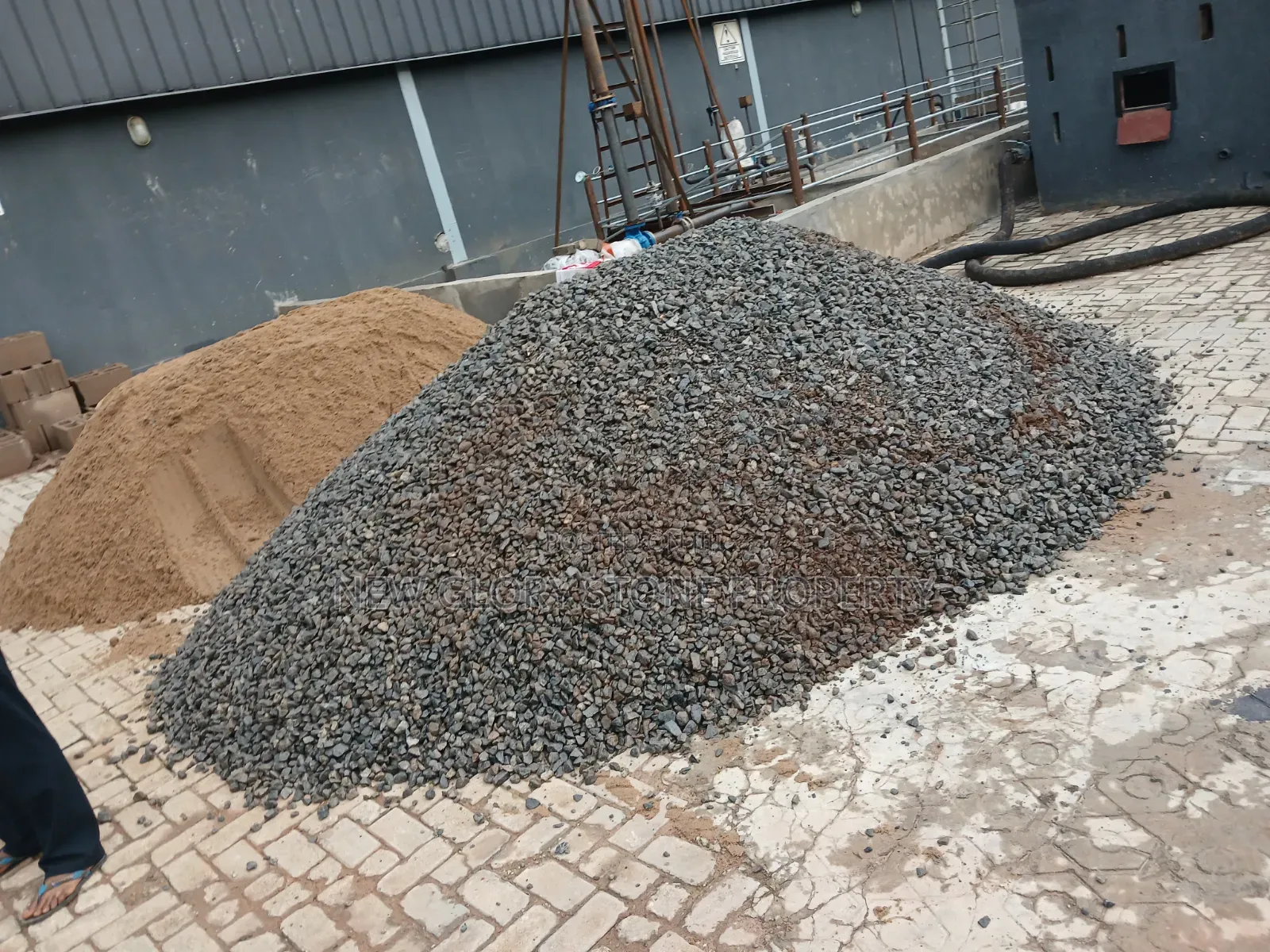10tons of Granite and Half Inches