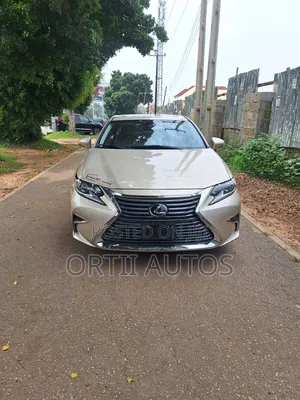 Lexus ES 2015 Gold