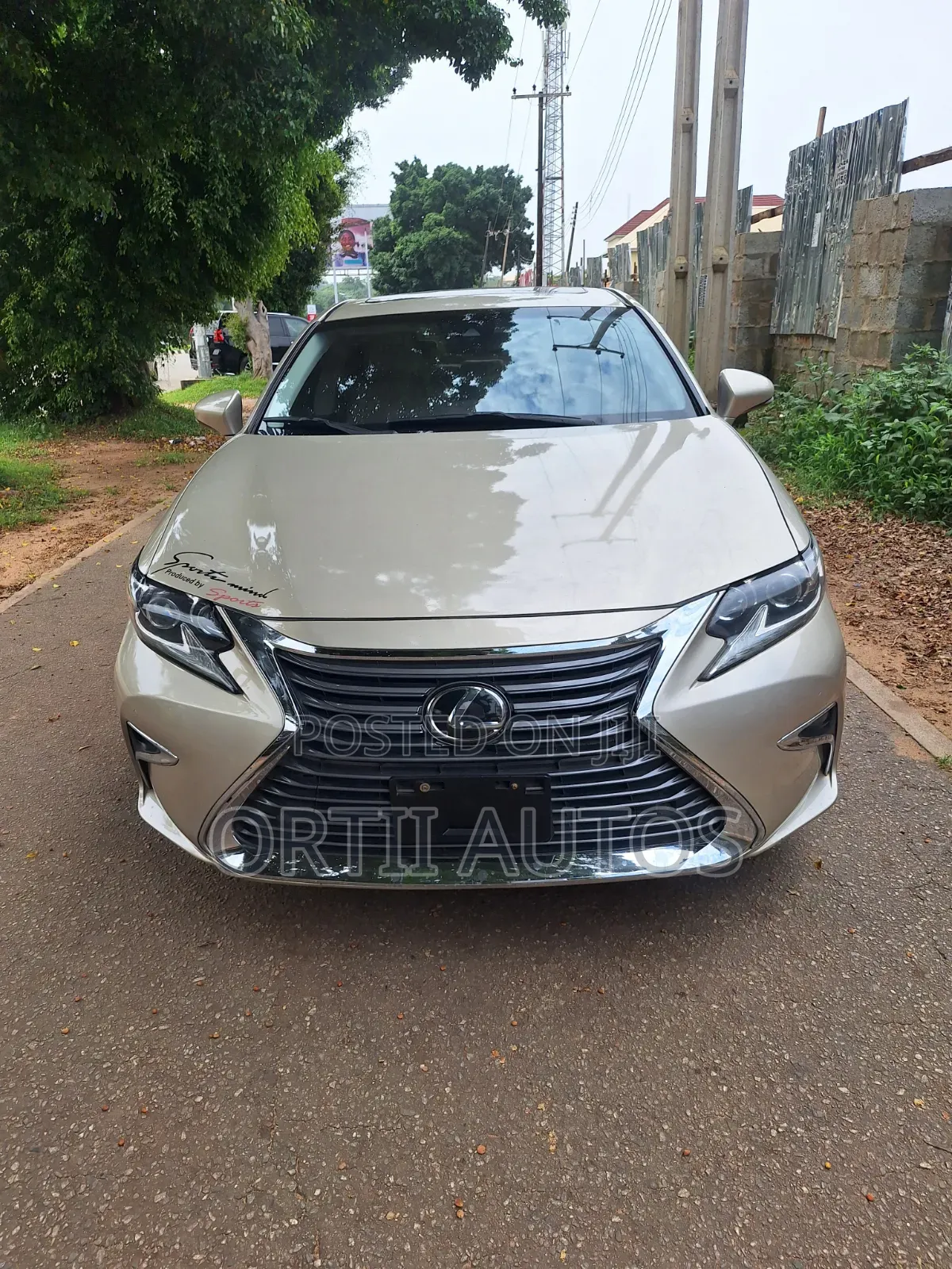Lexus ES 2015 Gold