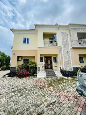 4bdrm Duplex in Sabon Lugbe for sale