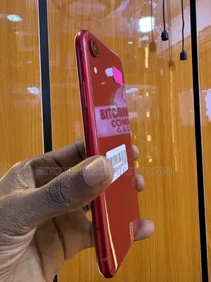 Apple iPhone XR 64 GB Red