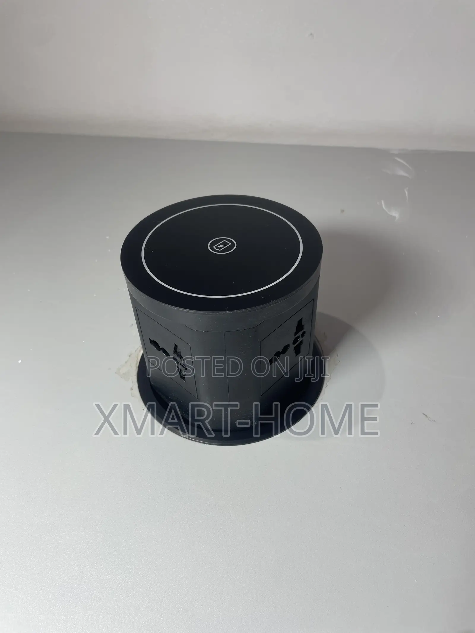 Pop- Up Embedded 4plug + USB Socket ( Black)