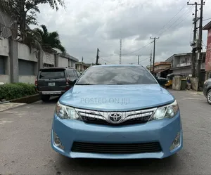 Toyota Camry 2013 Blue