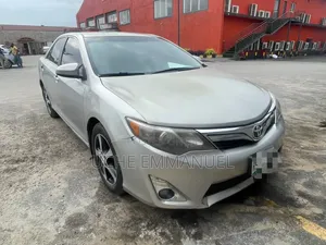 Toyota Camry 2013 Silver