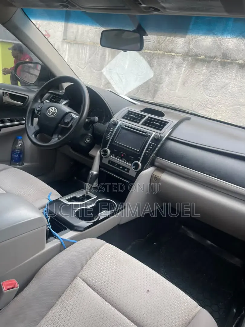 Toyota Camry 2013 Silver