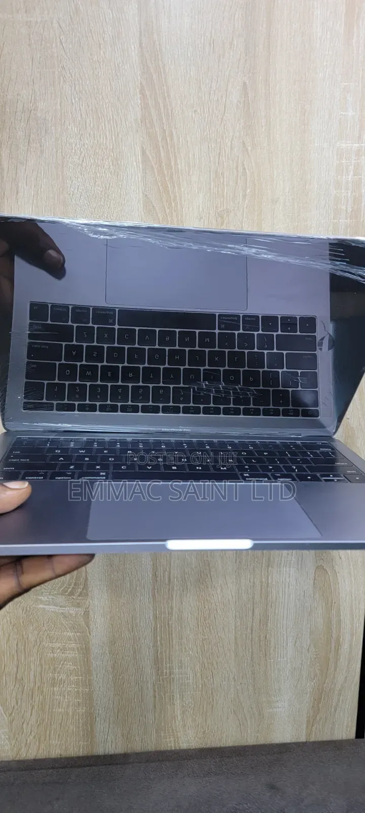 Laptop Apple MacBook Pro 2017 8GB Intel Core i5 SSD 256GB