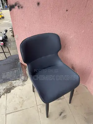 Efficient Restaurant/Dining Chairs