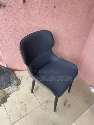 Efficient Restaurant/Dining Chairs