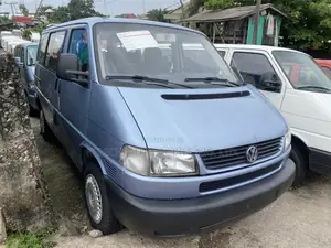 Volkswagen Transporter 2004 Grey