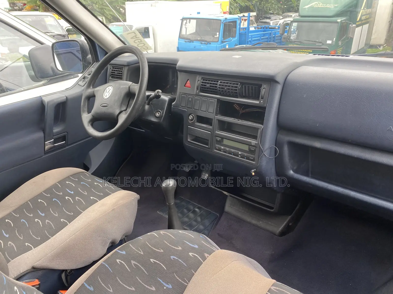 Volkswagen Transporter 2004 Grey