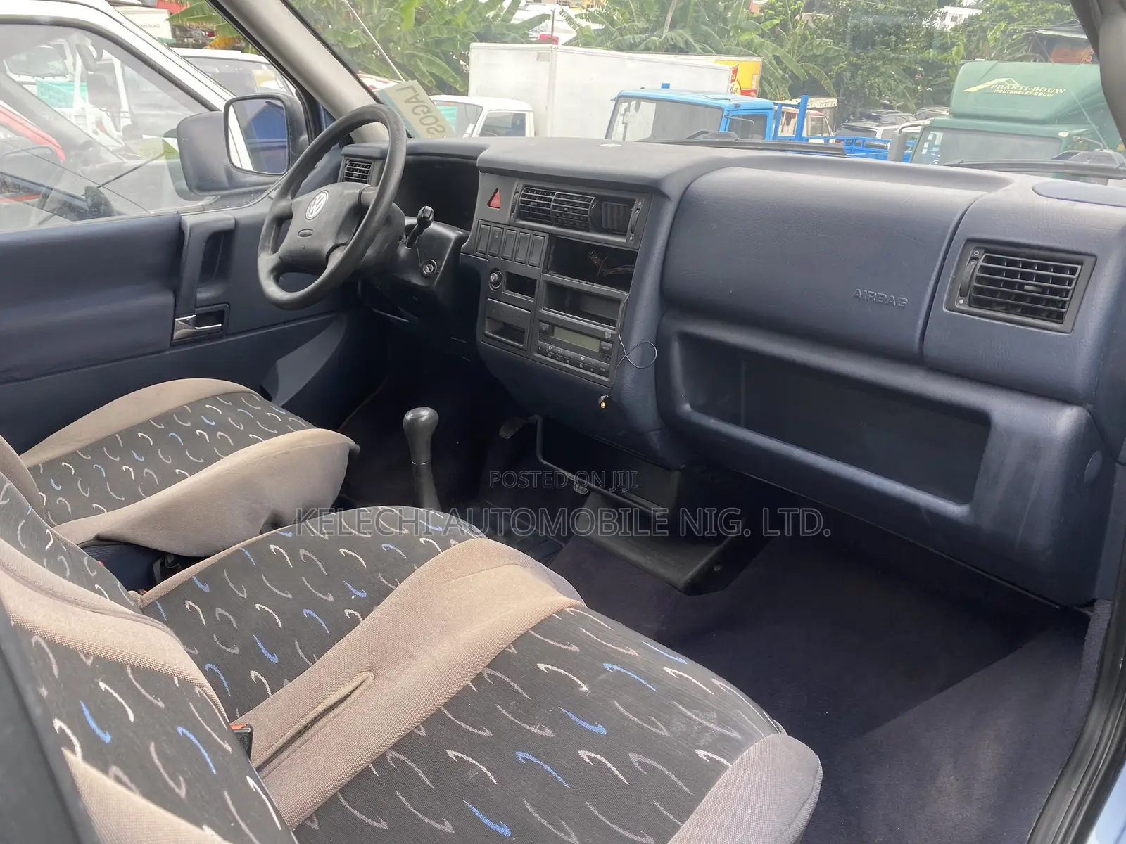 Volkswagen Transporter 2004 Grey