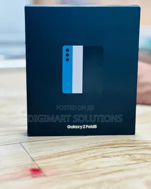 New Samsung Galaxy Z Fold 5 256 GB Rose Gold