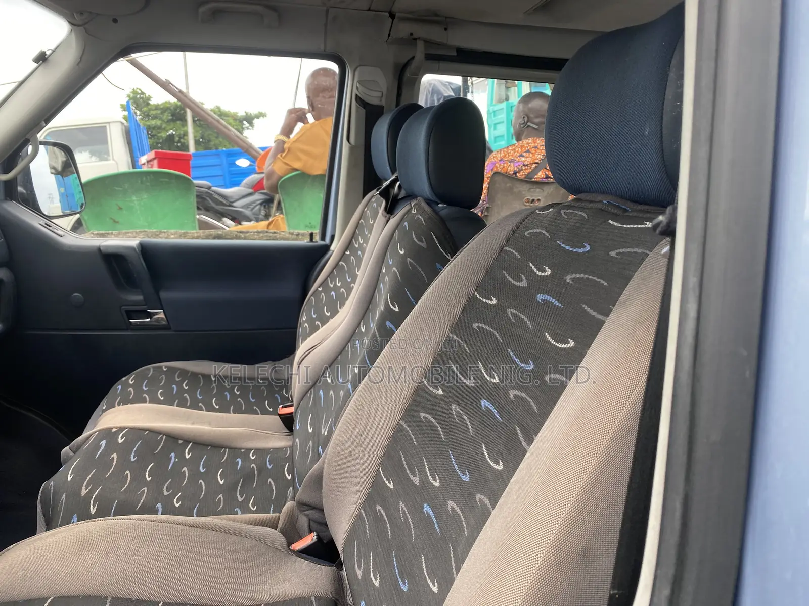 Volkswagen Transporter 2004 Grey